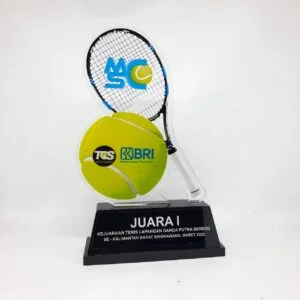 Harga Piala akrilik