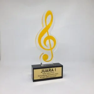 Harga Piala akrilik